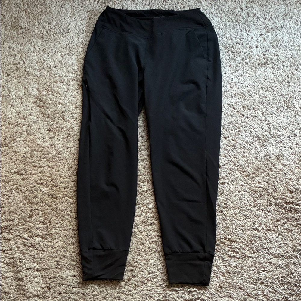 Women’s Patagonia Black Pants